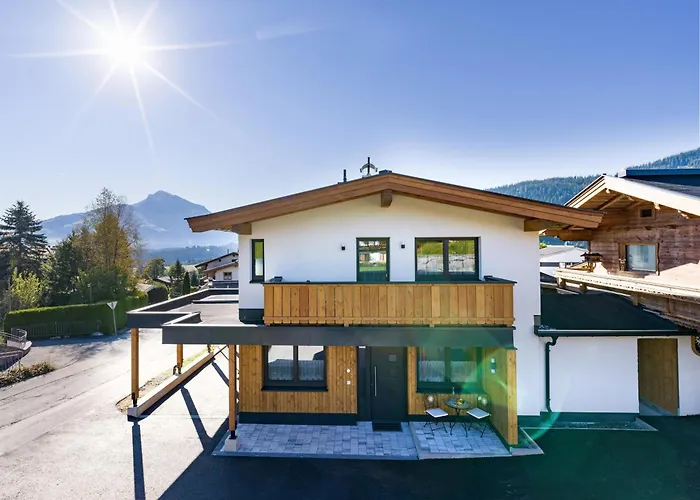 Stephanie Apartment *